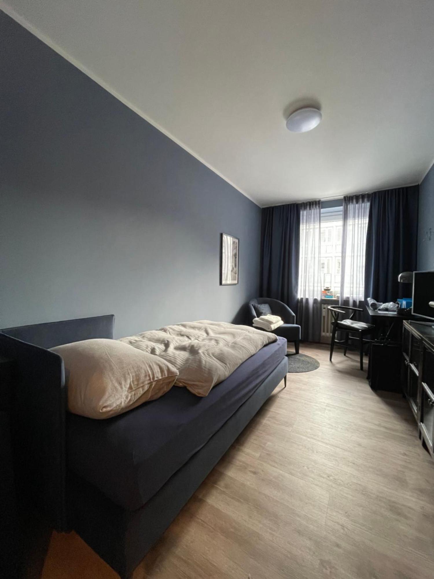 בילפלד Zimmer In Der Altstadt מראה חיצוני תמונה